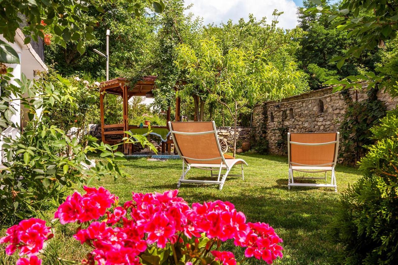 Garmen Hills Guest Houses Zewnętrze zdjęcie