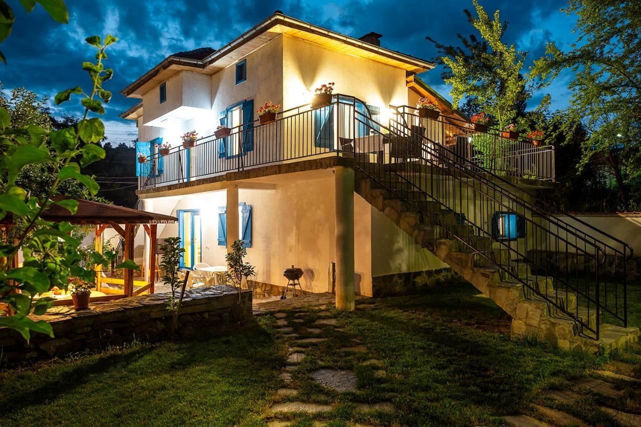 Garmen Hills Guest Houses Zewnętrze zdjęcie