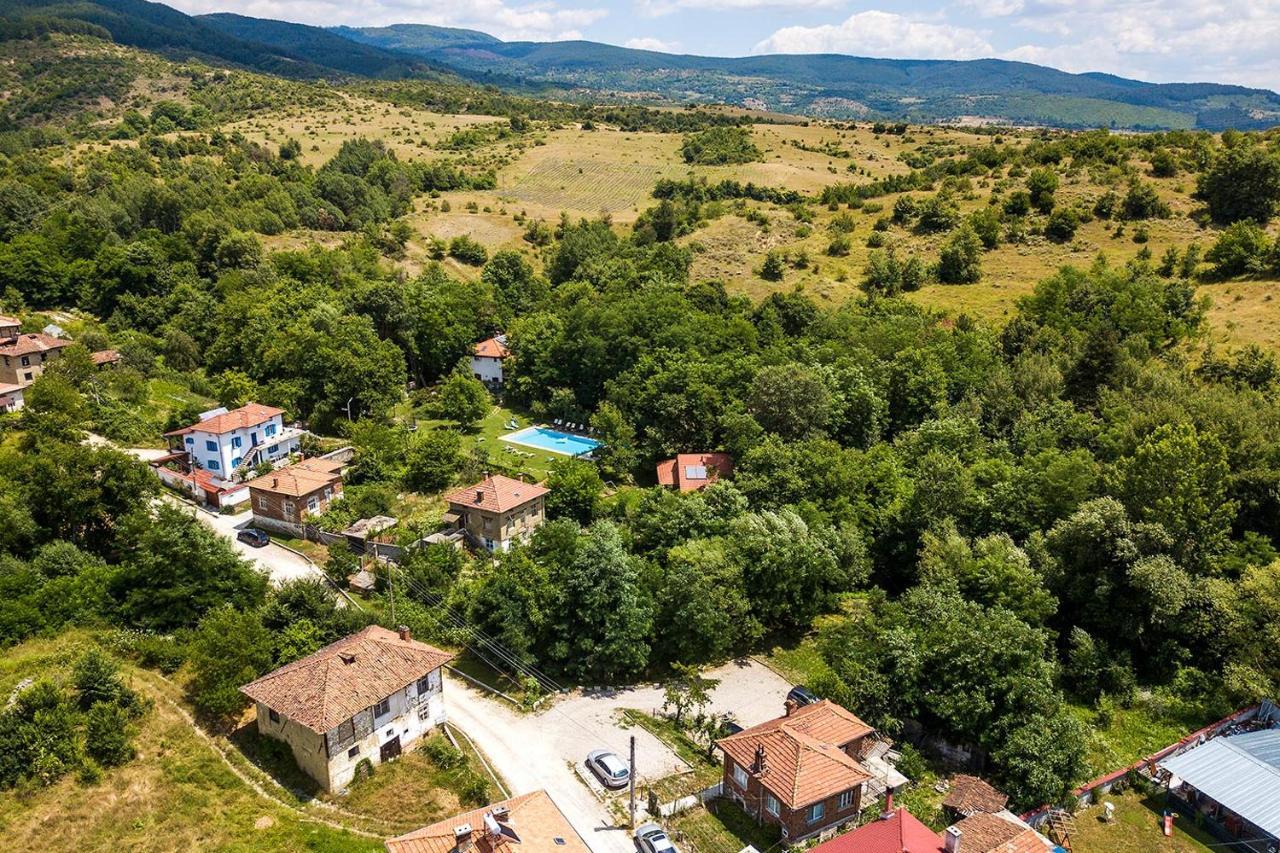Garmen Hills Guest Houses Zewnętrze zdjęcie